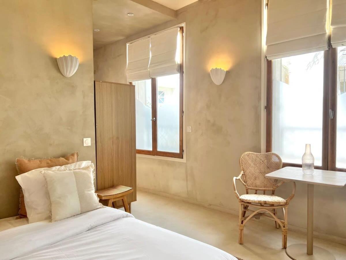 Studio De Charme Pour Un Sejour En Amoureux - 2P - Flat-Guest Paris Exteriör bild